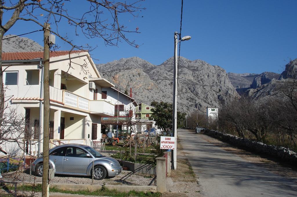 Apartments Cico Starigrad Paklenica Extérieur photo