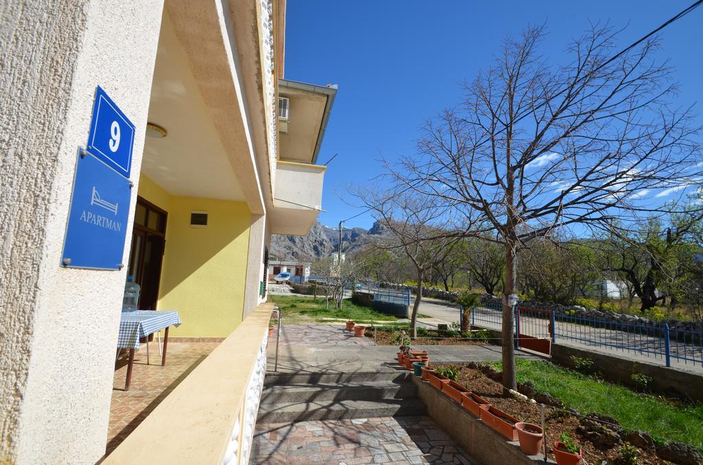Apartments Cico Starigrad Paklenica Extérieur photo