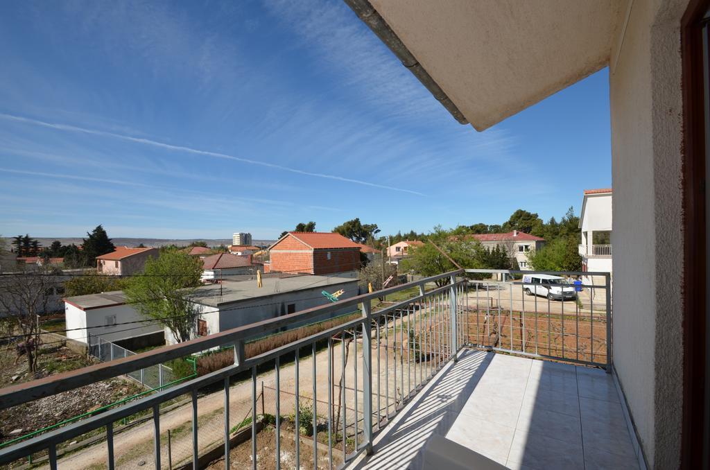 Apartments Cico Starigrad Paklenica Extérieur photo