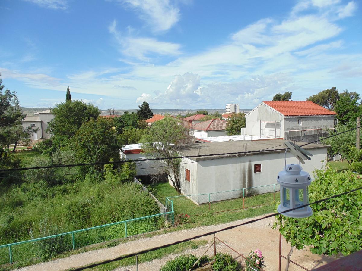 Apartments Cico Starigrad Paklenica Extérieur photo